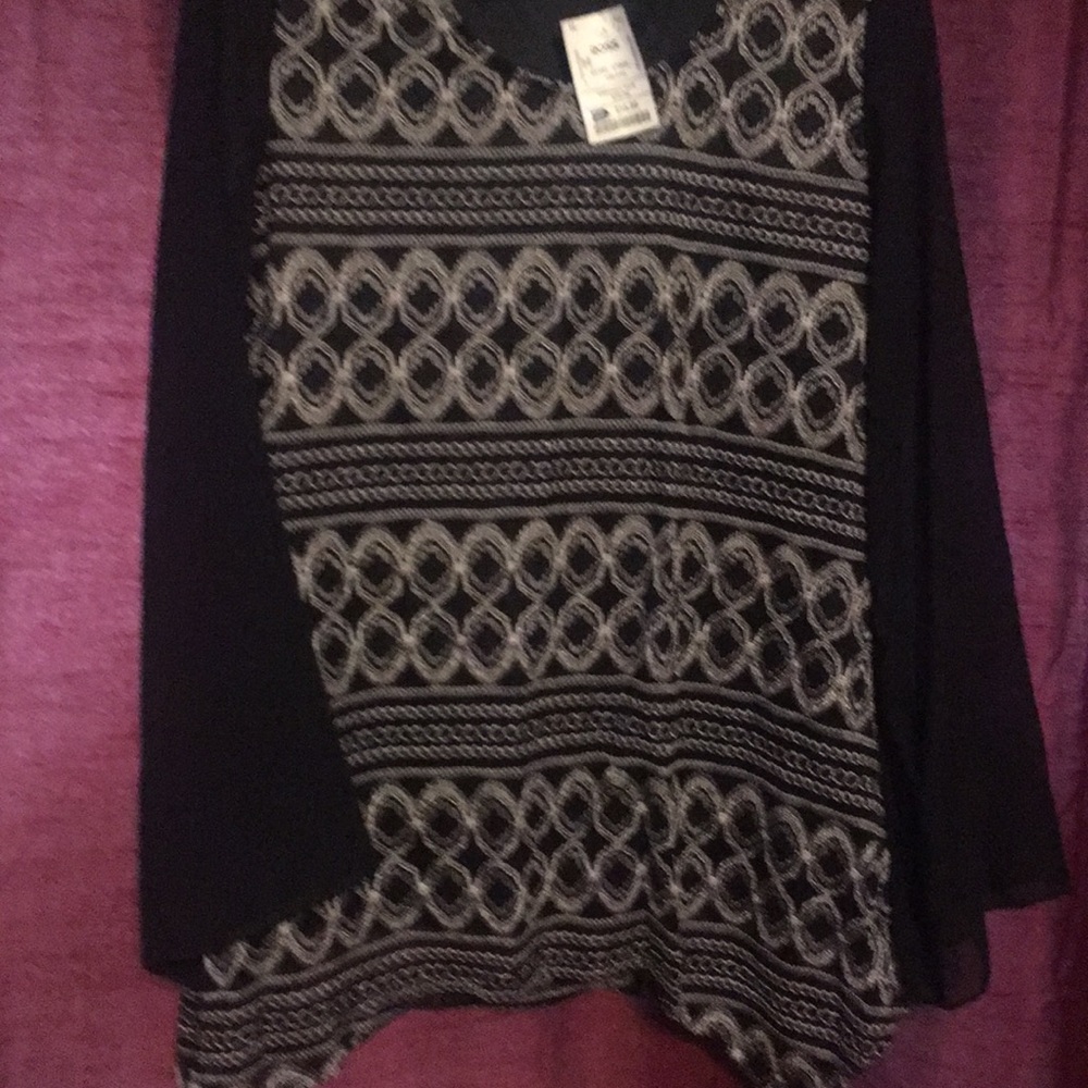 Dress top with sheer sleeves